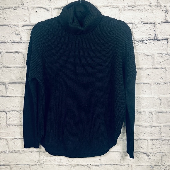 Michael Kors Black Waffle Knit Pullover Turtleneck - Picture 15 of 15